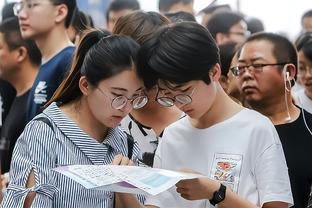 麦穗丰：广东半场打得很奇怪 退守不够快&又控制不住失误